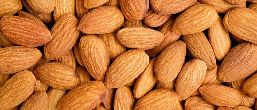 the-health-benefits-of-raw-almonds